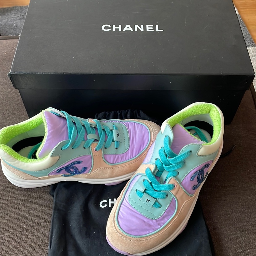 Authentic Chanel Sneakers size 35 1/2